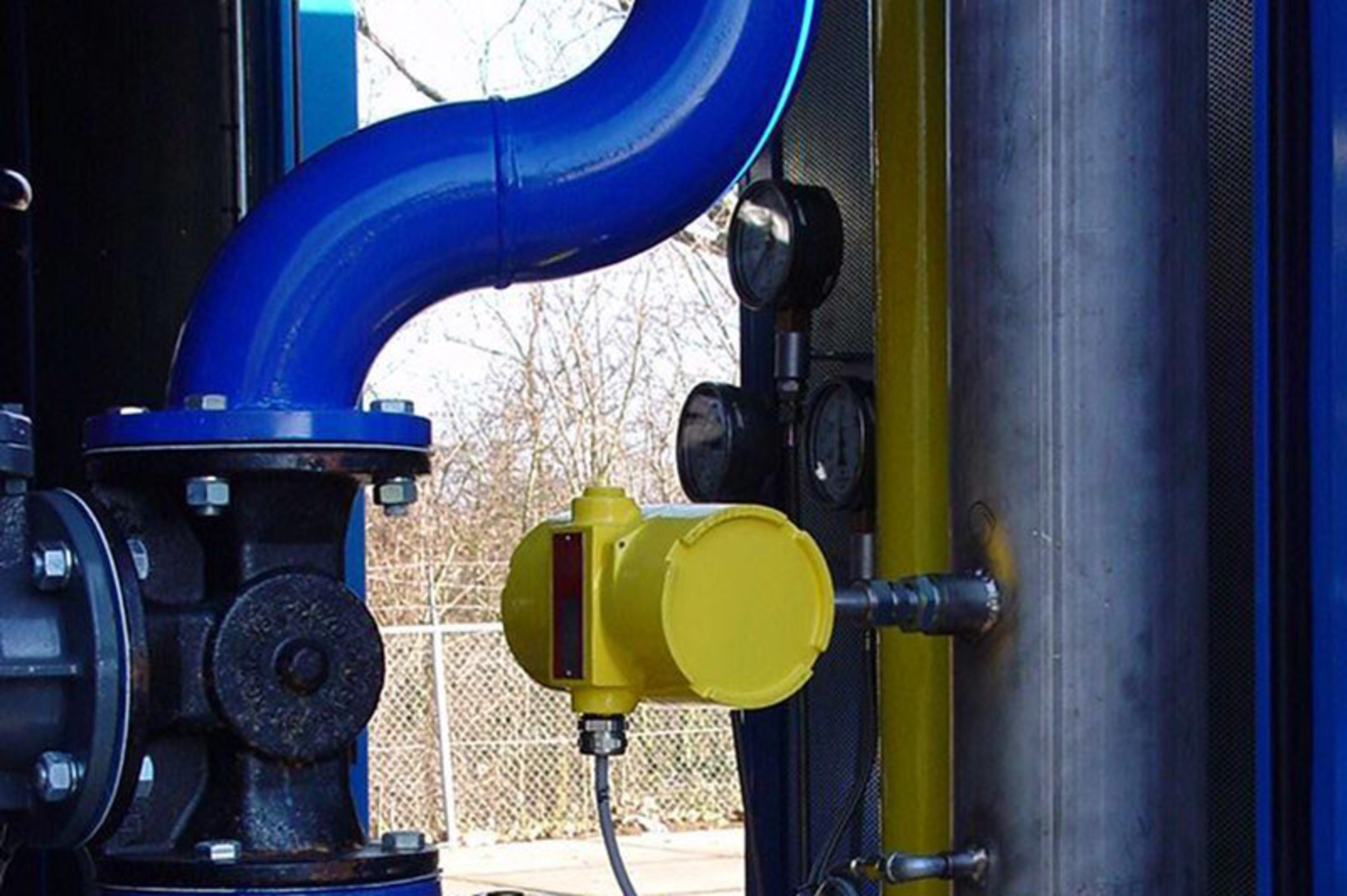 Fluid Components International Model ST98 installed in a vapor recovery system application. Courtesy of FCI