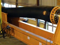 The flexible design of the submarine flexible water intake hose and continuous inner liner with integrated gasket provide a solution for seawater extraction. The flexible design of the submarine flexible water intake hose and continuous inner liner with integrated gasket provide a solution for seawater extraction.