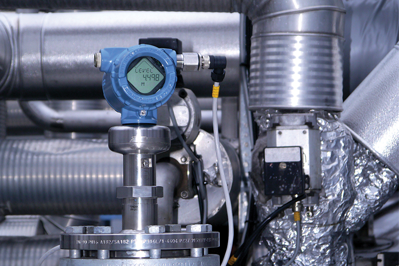 Figure 1. New FMCW level instruments are compact and can operate on a standard 4-20 mA two-wire loop. Safety-certified models are also available. All images courtesy of Emerson Automation Solutions