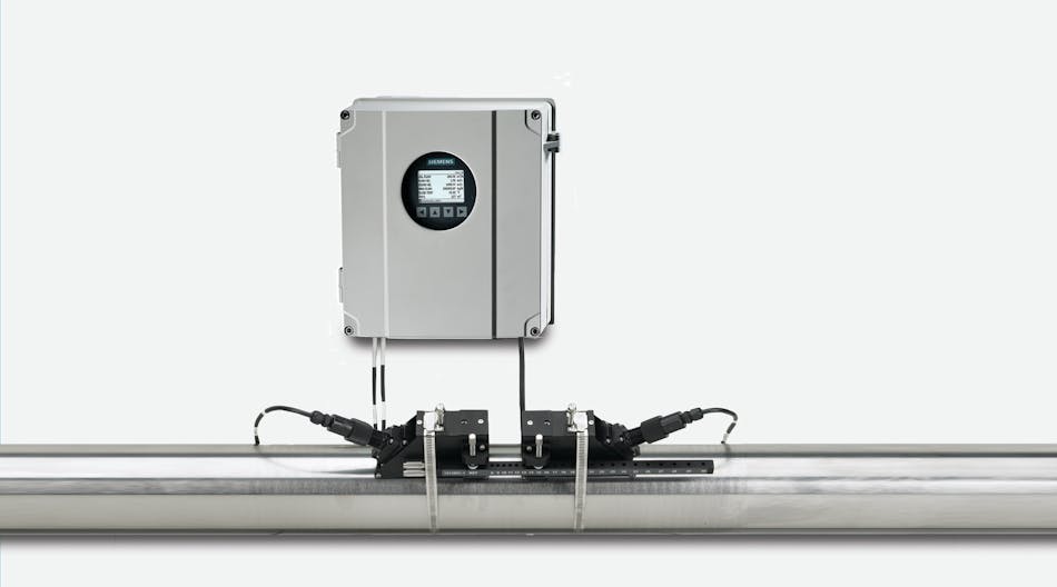 Figure 1. The Siemens Sitrans FS230 clamp-on ultrasonic flow system combines a Sitrans FST030 digital transmitter with Sitrans FSS200 external sensors.