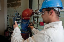 Figure 1. Olympus 38DL PLUS thickness gage with dual element transducer Figure 1. Olympus 38DL PLUS thickness gage with dual element transducer