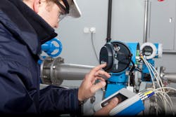 Figure 1. An individual technician can evaluate instruments one by one, but this manual approach cannot keep up with a large population of field devices. Figure 1. An individual technician can evaluate instruments one by one, but this manual approach cannot keep up with a large population of field devices.