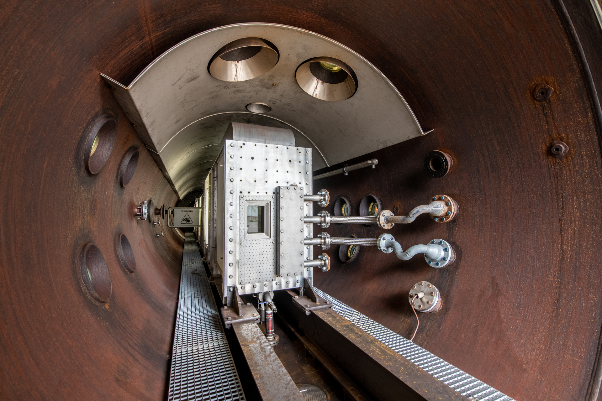View of the inside of MARIN&rsquo;s The Atmosphere with the flume to create sloshing, which is measured by 100 pressure sensors from Kistler.