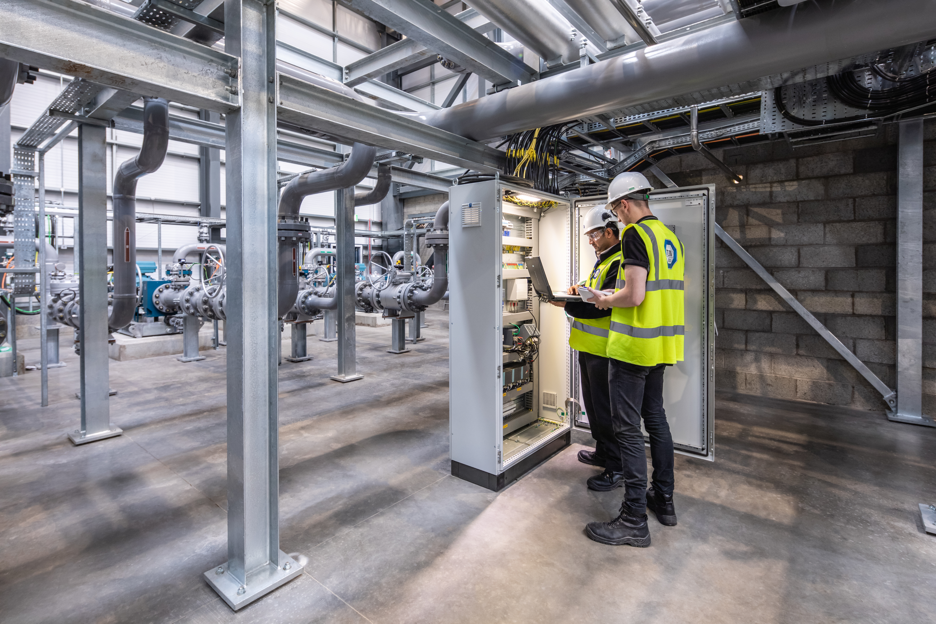 By using flow loops at T&Uuml;V S&Uuml;D National Engineering Laboratory to generate diagnostic datasets representative of field conditions, CBM models can be trained by in-house digital services team.