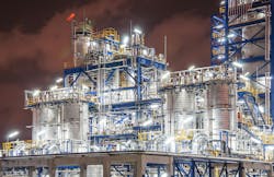 Figure 1: Chemical plants use Coriolis mass flow meters and transmitters in many applications, both for permanent installations and skid-mounted solutions. Figure 1: Chemical plants use Coriolis mass flow meters and transmitters in many applications, both for permanent installations and skid-mounted solutions.
