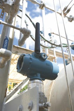 Figure 6: Many WirelessHART transmitters are internally powered, eliminating the need for wiring of any kind. Figure 6: Many WirelessHART transmitters are internally powered, eliminating the need for wiring of any kind.